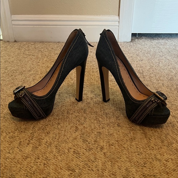 Miu Miu Dark Denim Peep Toe Heels in size EU 39 (US 8) - Picture 3 of 6